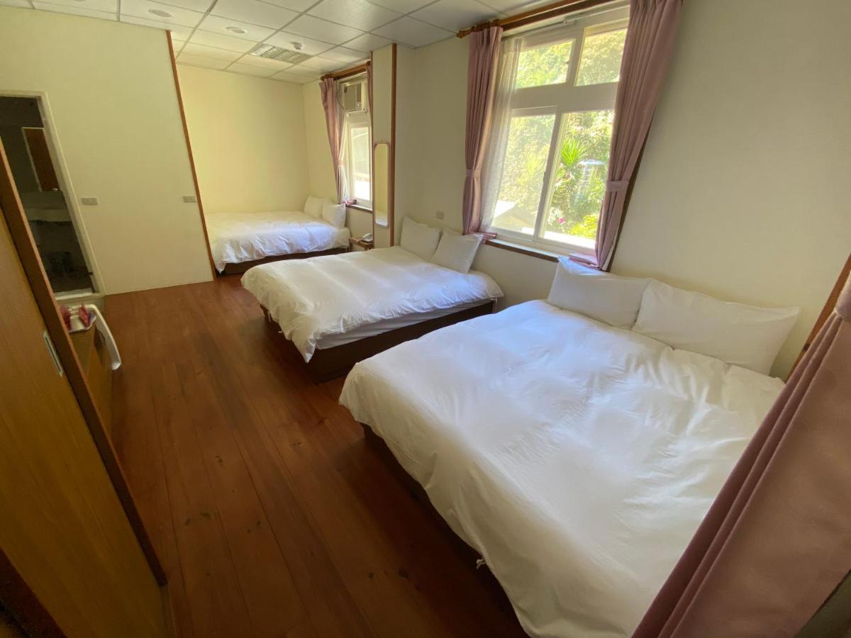 Lu-Lin B&B Wufeng  Exteriör bild